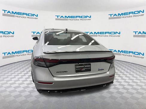 Used 2024 Honda Accord Sport image 4