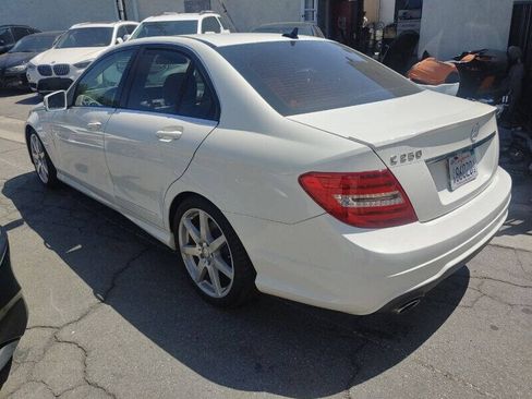 Used 2012 Mercedes-Benz C 250 Sedan image 23