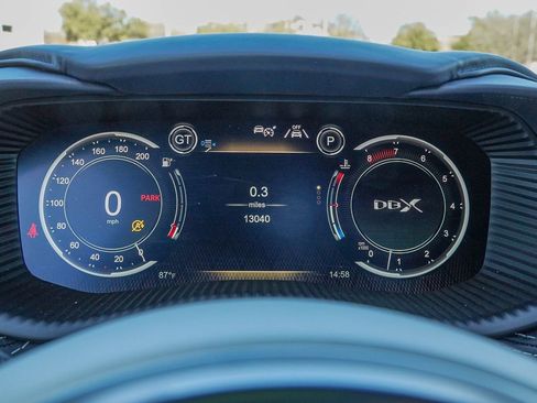 Used 2022 Aston Martin DBX AWD/4WD image 25