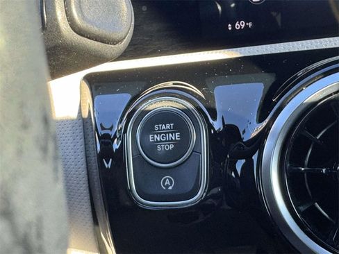 Used 2020 Mercedes-Benz CLA 250 CLA 250 image 30