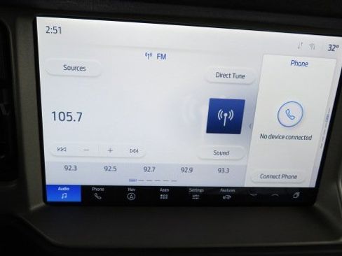 Used 2025 Ford Bronco Outer Banks image 10