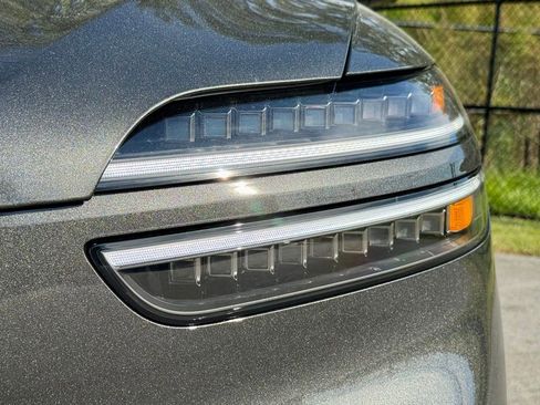New 2026 Genesis GV70 2.5T Advanced image 10