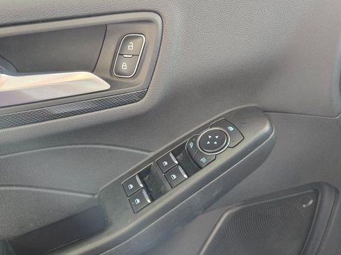 Used 2025 Ford Escape ST-Line image 11