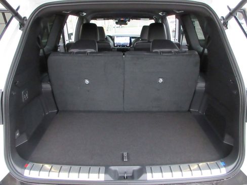 New 2026 Lexus TX 500h AWD image 58