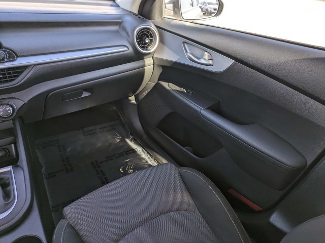 Used 2024 Kia Forte LXS FWD image 16