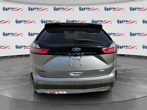 Used 2024 Ford Edge SEL image 6