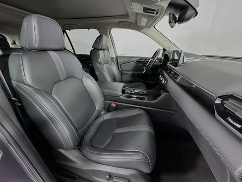 Certified 2023 Honda Pilot Touring image 31