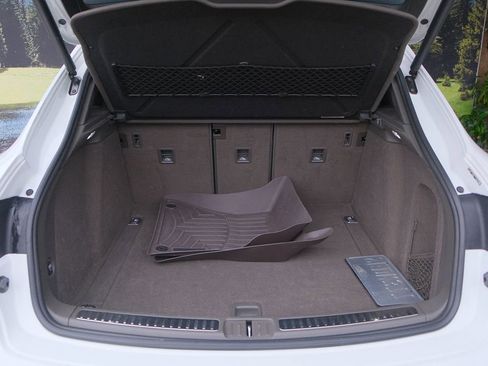 Used 2017 Porsche Macan S image 39