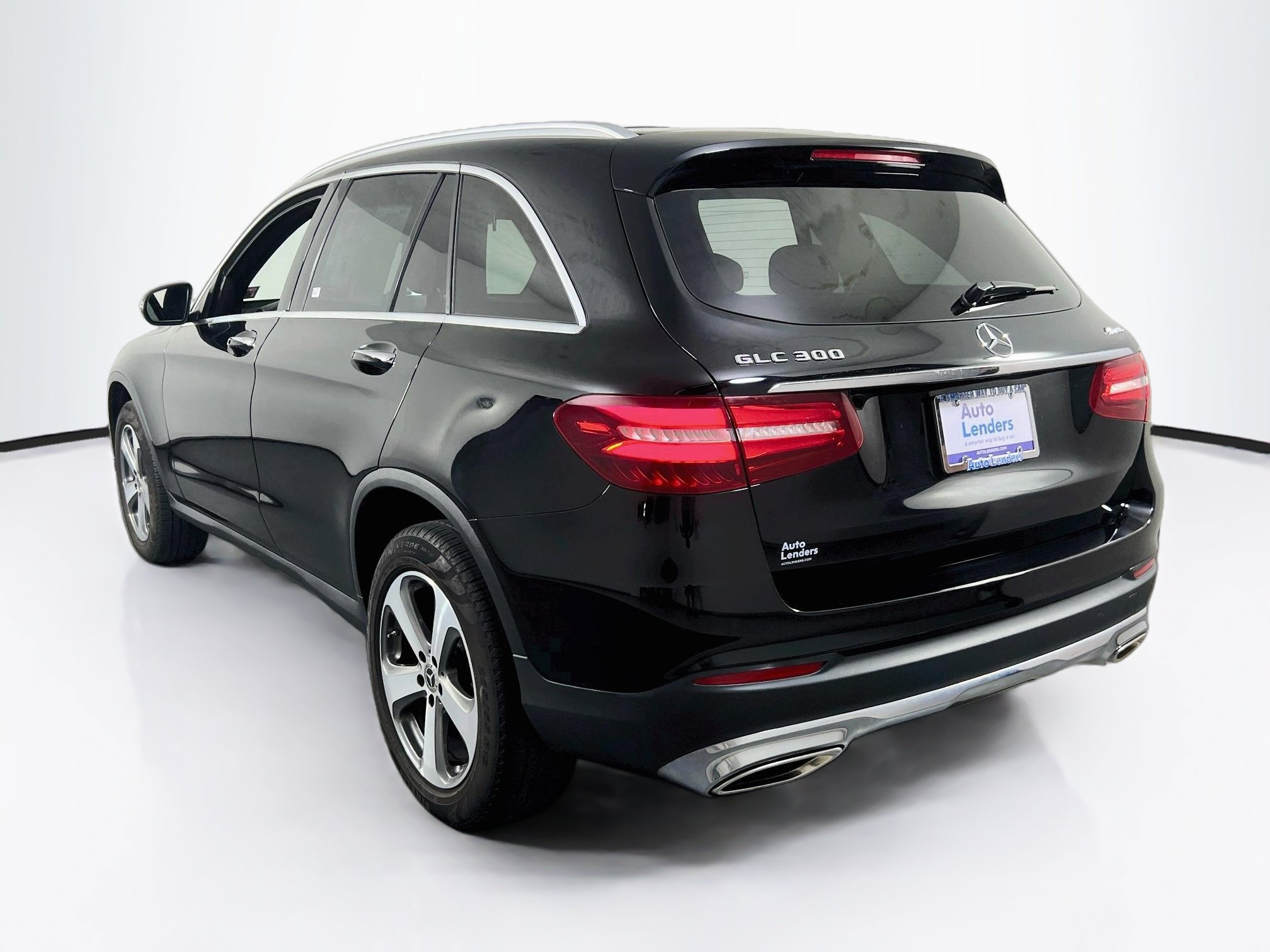 Used 2019 Mercedes-Benz GLC 300 4MATIC image 7
