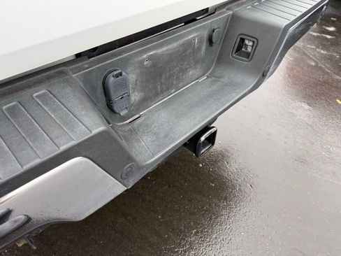 Used 2022 Ford F250 XLT w/ XLT Premium Package image 15