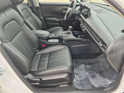 Used 2024 Honda HR-V EX-L image 30