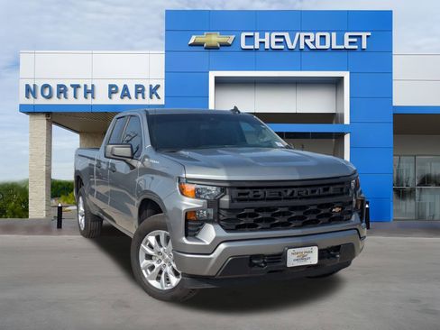 Certified 2024 Chevrolet Silverado 1500 Custom image 1