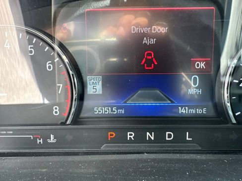 Used 2023 Ford Explorer Limited w/ Equipment Group 301A RWD image 13