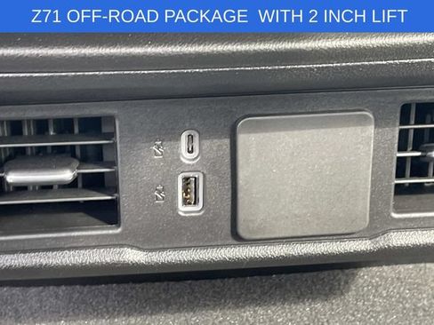 Used 2025 Chevrolet Silverado 1500 Custom Trail Boss AWD/4WD image 13