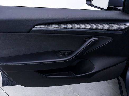 Used 2022 Tesla Model 3 Long Range image 15