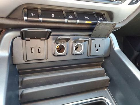 Used 2018 GMC Sierra 1500 SLT image 25