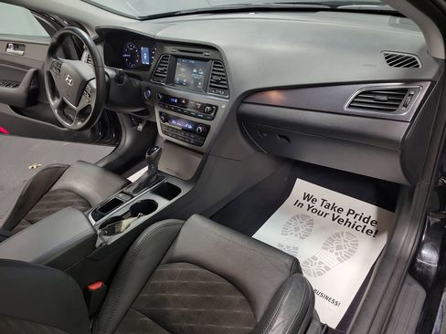 Used 2016 Hyundai Sonata Sport w/ Option Group 02 image 25