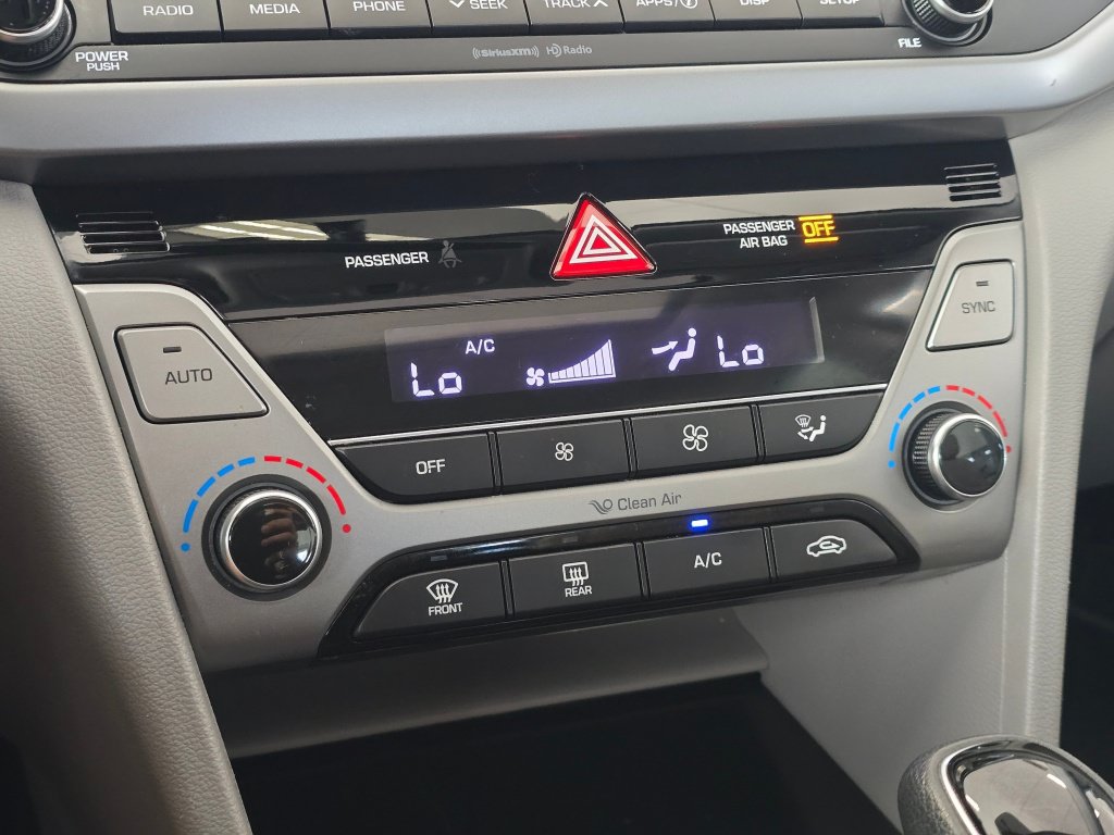 Used 2018 Hyundai Elantra Value Edition w/ Cargo Package FWD image 28