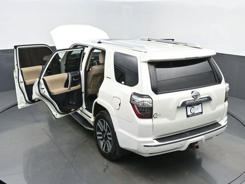 Used 2017 Toyota 4Runner Limited image 66