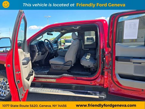 Used 2022 Ford F350 XLT w/ XLT Premium Package AWD/4WD image 14