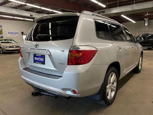 Used 2008 Toyota Highlander Limited AWD/4WD image 5