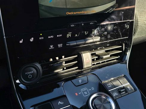 Used 2024 Toyota bZ4X XLE w/ Weather Package image 26