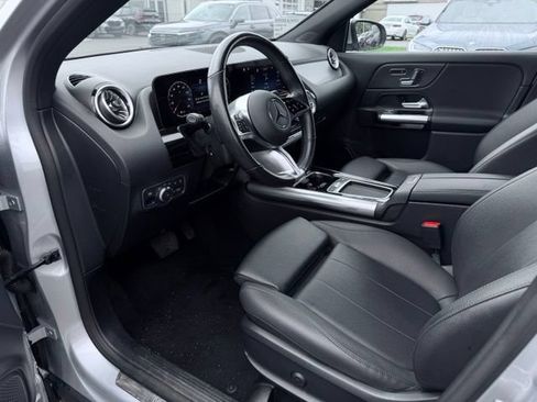 Used 2025 Mercedes-Benz GLA 250 4MATIC image 19