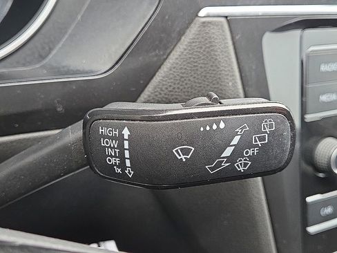 Used 2019 Volkswagen Tiguan S w/ Driver Assistance Package image 30