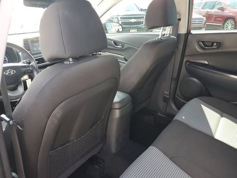 Used 2021 Hyundai Kona SE FWD image 14