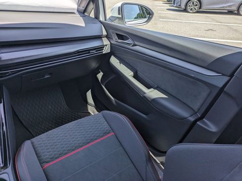 New 2025 Volkswagen GTI SE image 16
