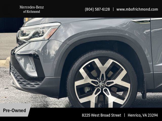 Used 2023 Volkswagen Taos SEL AWD/4WD image 3