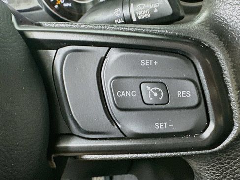 Used 2022 Jeep Wrangler Unlimited Sport AWD/4WD image 22