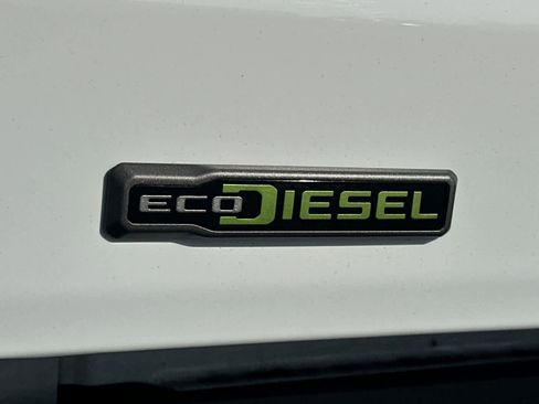 Used 2023 Jeep Gladiator Rubicon w/ Cold Weather Group image 31