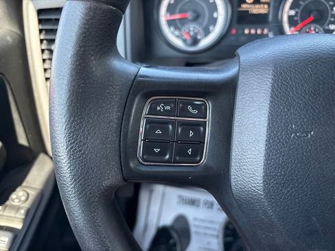 Used 2018 RAM 1500 ST w/ SXT Appearance Group AWD/4WD image 11