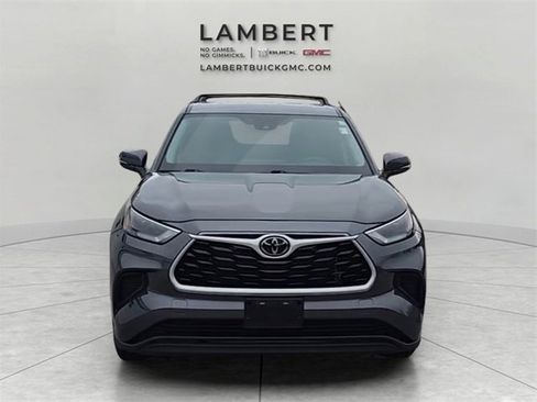 Used 2023 Toyota Highlander L image 8
