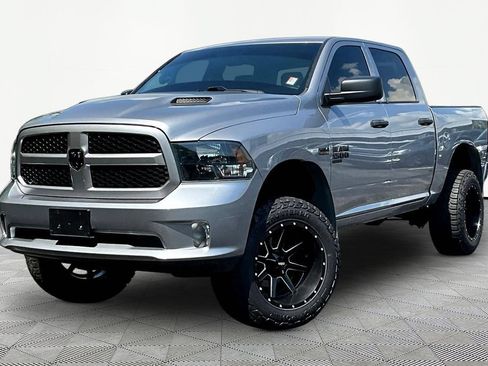 Used 2019 RAM 1500 Express w/ Wheel & Sound Group AWD/4WD image 1
