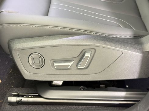 New 2026 Audi Q3 quattro 2.0T image 15