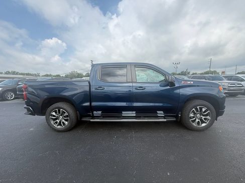 Used 2023 Chevrolet Silverado 1500 RST AWD/4WD image 2