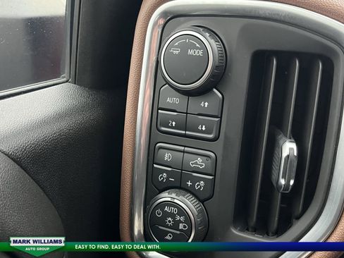 Used 2021 Chevrolet Silverado 2500 High Country w/ Z71 Off-Road Package image 21