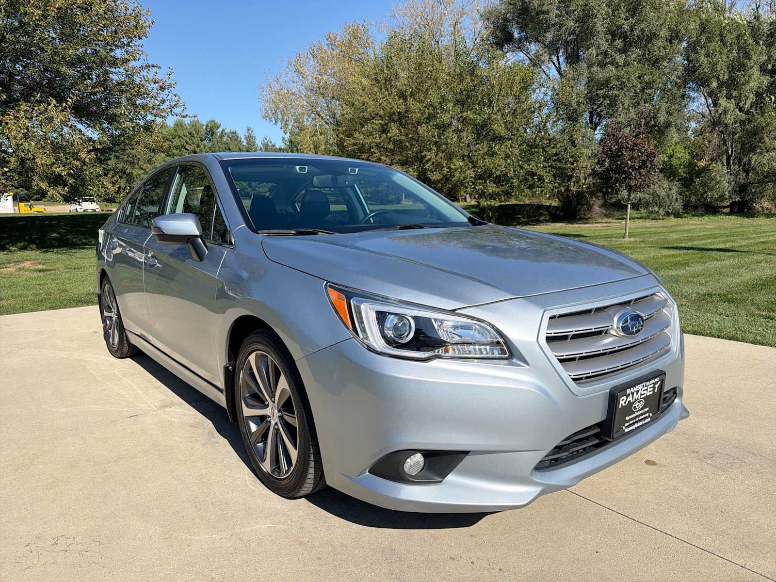 Used 2016 Subaru Legacy 3.6R Limited AWD/4WD image 8