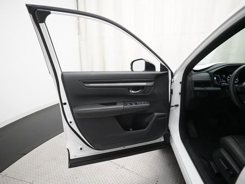 Certified 2025 Honda CR-V Sport-L image 28