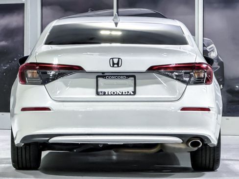 Used 2024 Honda Civic Sport image 10