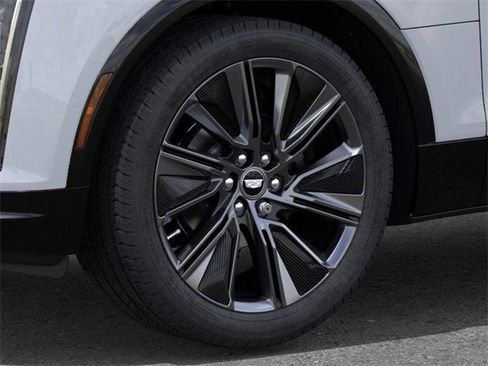 New 2026 Cadillac Lyriq Signature Sport image 9