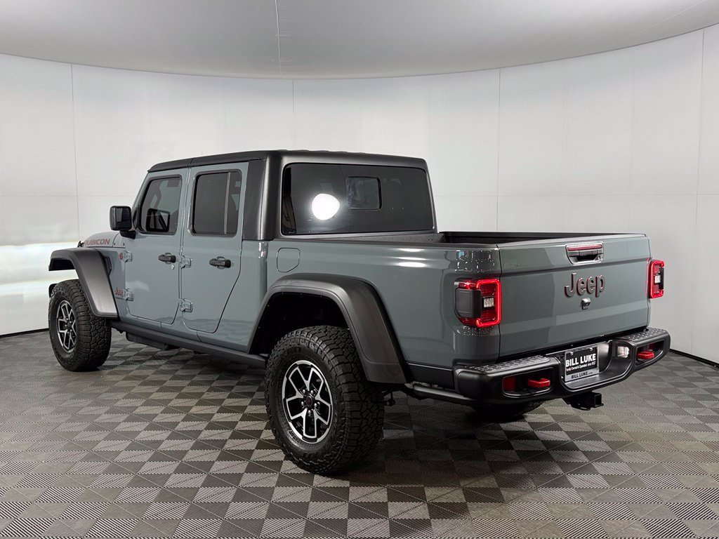 Used 2026 Jeep Gladiator Rubicon w/ Steel Power Dome Hood Package AWD/4WD image 9