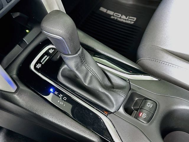Certified 2024 Toyota Corolla Cross AWD Hybrid w/ Moonroof Package image 19