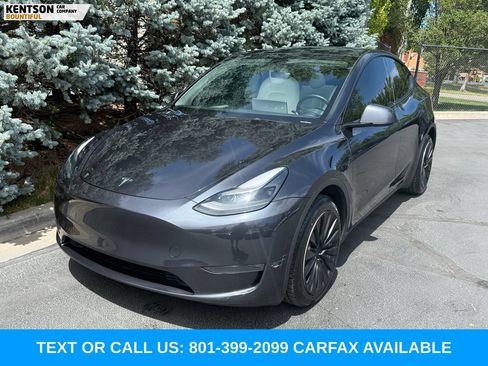 Used 2024 Tesla Model Y Long Range AWD/4WD image 3