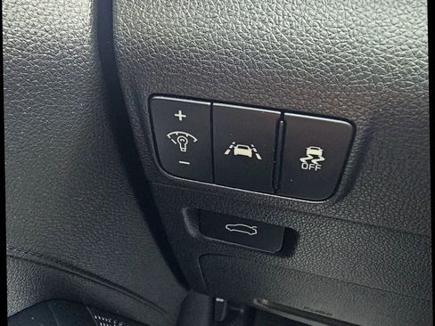 Used 2022 Kia K5 LXS image 18