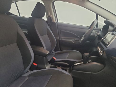 Used 2025 Nissan Versa SV w/ Trunk Package FWD image 21
