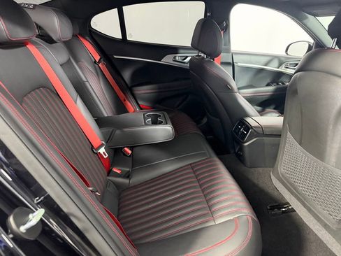 Used 2023 Genesis G70 2.0T w/ Sport Prestige Package image 31