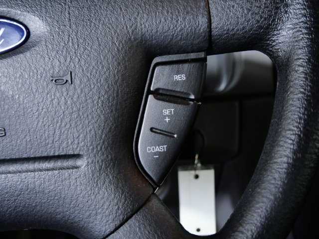 Used 2002 Ford Explorer XLT AWD/4WD image 22